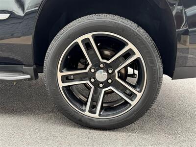 2015 Cadillac Escalade Luxury   - Photo 40 - Frederick, MD 21702