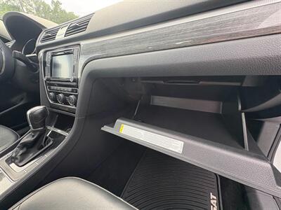 2018 Volkswagen Passat 2.0T SEL Premium   - Photo 31 - Frederick, MD 21702