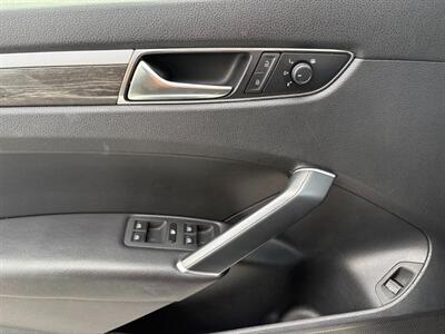 2018 Volkswagen Passat 2.0T SEL Premium   - Photo 19 - Frederick, MD 21702