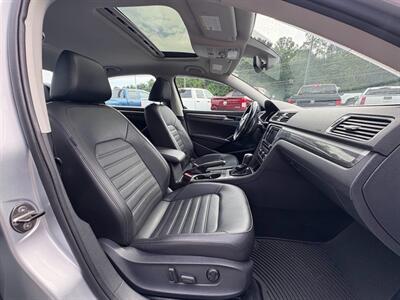 2018 Volkswagen Passat 2.0T SEL Premium   - Photo 29 - Frederick, MD 21702