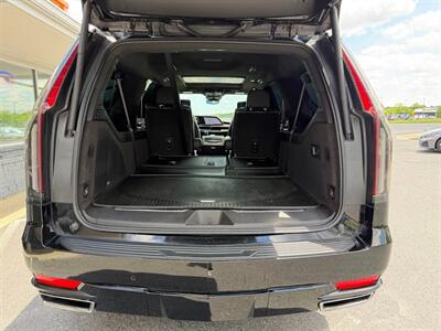 2024 Cadillac Escalade ESV Premium Luxury   - Photo 7 - Frederick, MD 21702