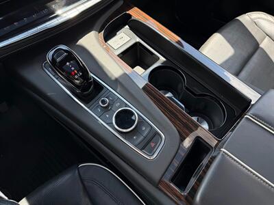 2024 Cadillac Escalade ESV Premium Luxury   - Photo 23 - Frederick, MD 21702