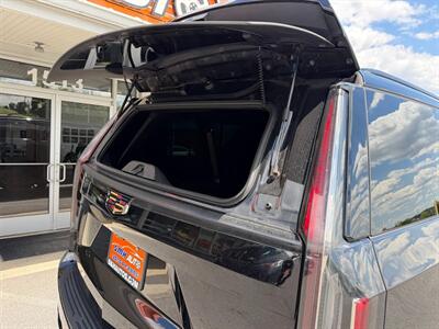 2024 Cadillac Escalade ESV Premium Luxury   - Photo 49 - Frederick, MD 21702