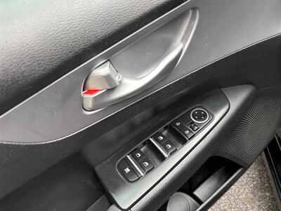 2023 Kia Forte LXS - Photo 26 - Frederick, MD 21702