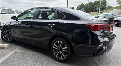 2023 Kia Forte LXS - Photo 6 - Frederick, MD 21702