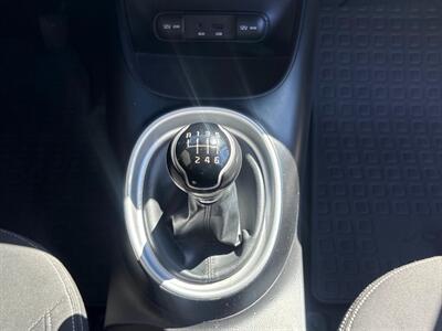 2015 Kia Soul   - Photo 31 - Frederick, MD 21702