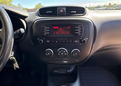 2015 Kia Soul   - Photo 32 - Frederick, MD 21702