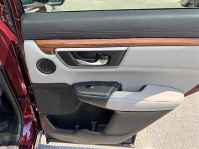 2017 Honda CR-V EX-L   - Photo 20 - Frederick, MD 21702