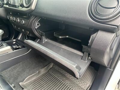 2017 Toyota Tacoma SR V6   - Photo 40 - Frederick, MD 21702