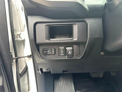 2017 Toyota Tacoma SR V6   - Photo 22 - Frederick, MD 21702