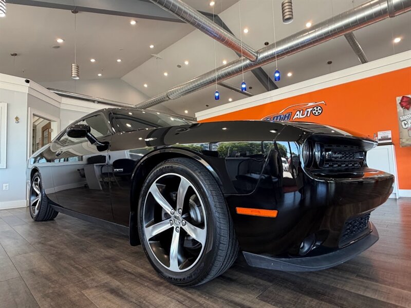 2016 Dodge Challenger R/T Plus Shaker's photo
