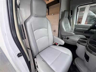 2017 Ford E-350 SD   - Photo 30 - Frederick, MD 21702
