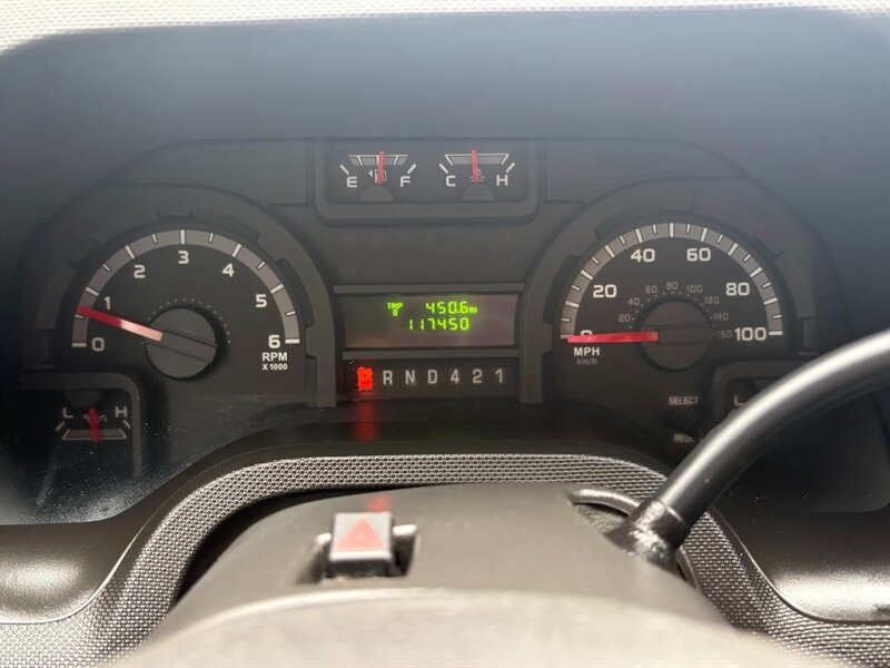 2017 Ford E-350 SD  