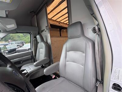 2017 Ford E-350 SD   - Photo 45 - Frederick, MD 21702