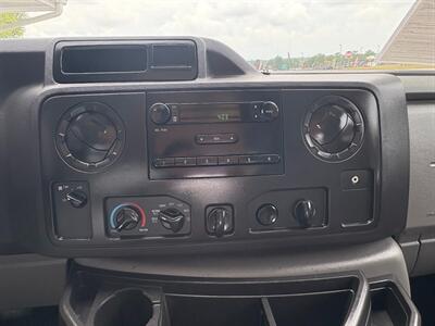2017 Ford E-350 SD   - Photo 21 - Frederick, MD 21702