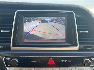 2019 Hyundai SONATA SEL - Photo 8 - Frederick, MD 21702