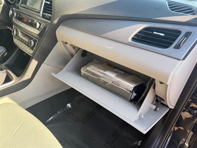 2019 Hyundai SONATA SEL - Photo 24 - Frederick, MD 21702