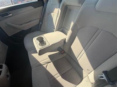 2019 Hyundai SONATA SEL - Photo 14 - Frederick, MD 21702