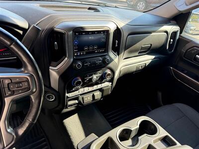 2019 Chevrolet Silverado 1500 LT   - Photo 2 - Frederick, MD 21702