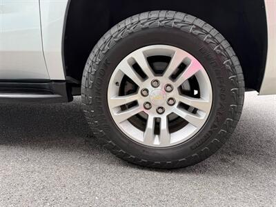 2018 Chevrolet Suburban LT - Photo 34 - Frederick, MD 21702