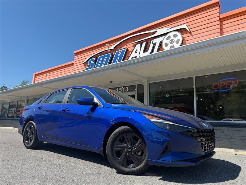 2021 Hyundai ELANTRA SEL  