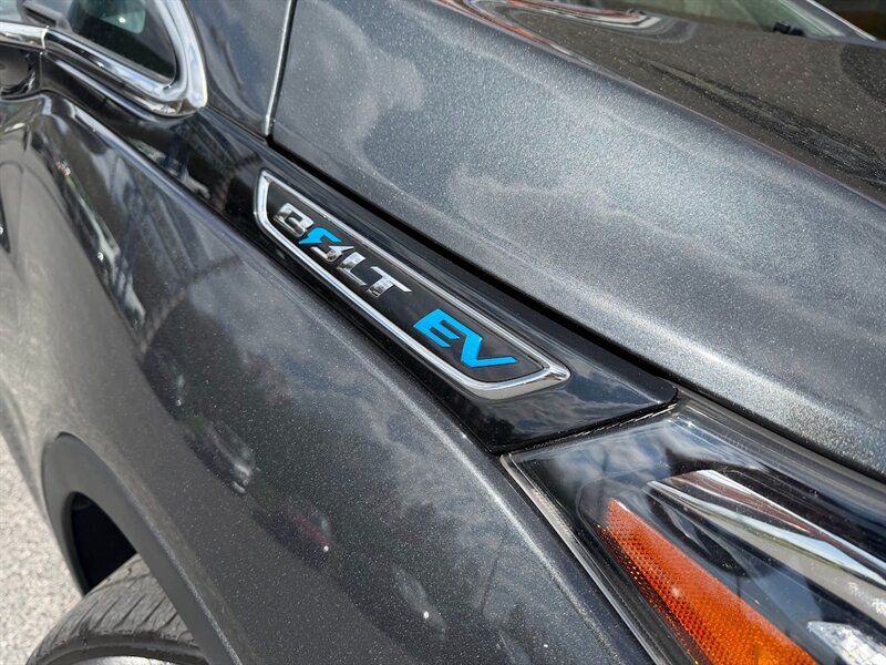 2017 Chevrolet Bolt EV LT  
