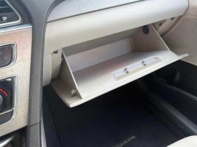 2017 Hyundai SONATA   - Photo 26 - Frederick, MD 21702