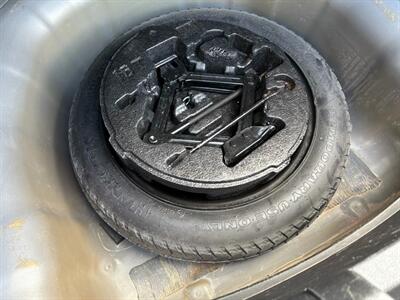 2017 Hyundai SONATA   - Photo 16 - Frederick, MD 21702