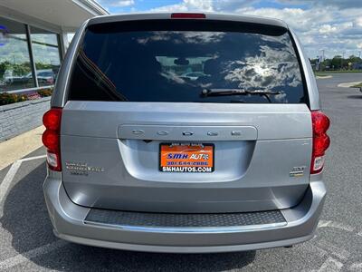 2019 Dodge Grand Caravan SXT   - Photo 13 - Frederick, MD 21702