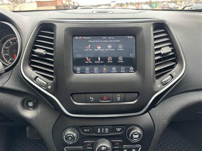 2020 Jeep Cherokee Altitude   - Photo 24 - Frederick, MD 21702