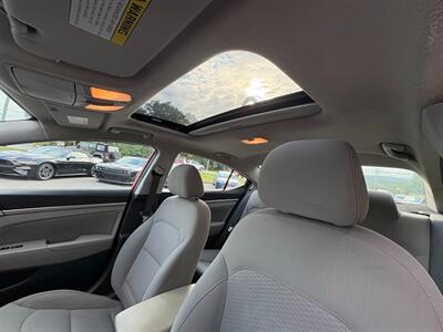 2019 Hyundai ELANTRA VALUE EDITION   - Photo 7 - Frederick, MD 21702