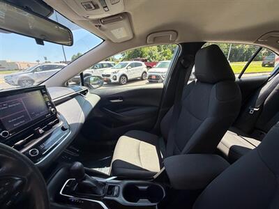 2021 Toyota Corolla LE   - Photo 10 - Frederick, MD 21702