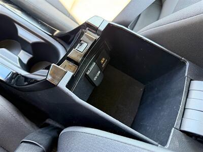 2021 Toyota Corolla LE   - Photo 26 - Frederick, MD 21702