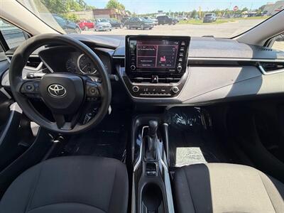 2021 Toyota Corolla LE   - Photo 9 - Frederick, MD 21702