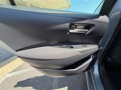 2021 Toyota Corolla LE   - Photo 18 - Frederick, MD 21702
