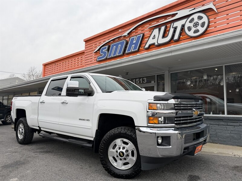 2016 Chevrolet Silverado 2500HD LT's photo