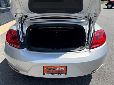 2016 Volkswagen Beetle Convertible 1.8T S PZEV - Photo 9 - Frederick, MD 21702