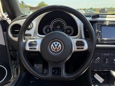 2016 Volkswagen Beetle Convertible 1.8T S PZEV - Photo 13 - Frederick, MD 21702