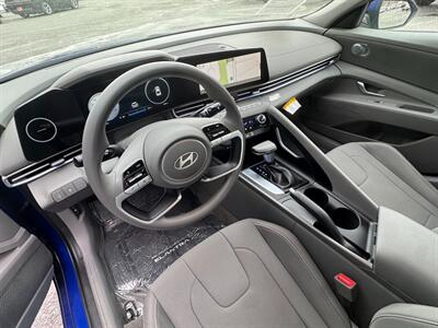 2024 Hyundai ELANTRA SEL   - Photo 8 - Frederick, MD 21702