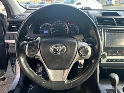 2014 Toyota Camry SE   - Photo 12 - Frederick, MD 21702