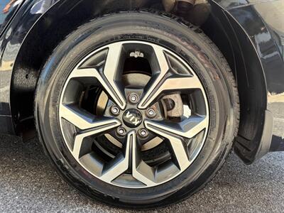 2019 Kia Forte LXS   - Photo 37 - Frederick, MD 21702