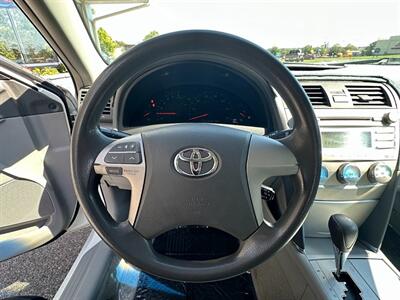 2009 Toyota Camry LE   - Photo 12 - Frederick, MD 21702