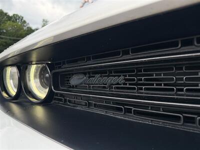 2019 Dodge Challenger SXT - Photo 8 - Frederick, MD 21702