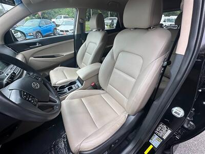 2017 Hyundai TUCSON SE Plus   - Photo 16 - Frederick, MD 21702