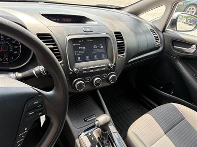 2018 Kia Forte LX   - Photo 19 - Frederick, MD 21702