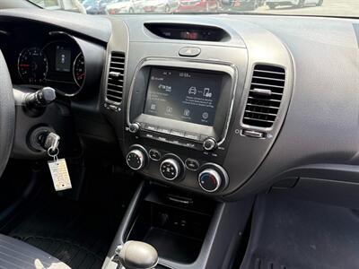 2018 Kia Forte LX   - Photo 32 - Frederick, MD 21702