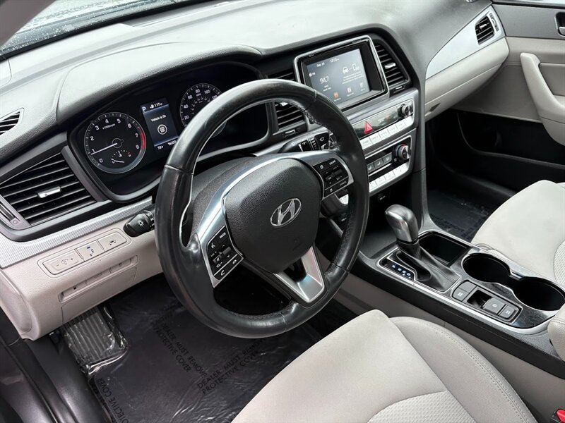 2018 Hyundai SONATA SEL  