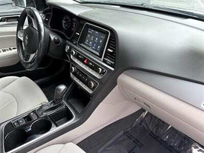 2018 Hyundai SONATA SEL - Photo 30 - Frederick, MD 21702