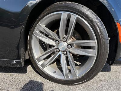 2017 Chevrolet Camaro LT - Photo 28 - Frederick, MD 21702