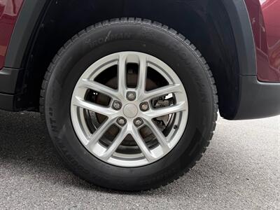2023 Jeep Grand Cherokee Laredo   - Photo 51 - Frederick, MD 21702